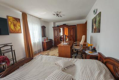 Breaza vila splendida in zona pitoreasca - 17