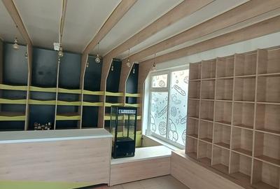 Spațiu comercial, 83 mp în Central