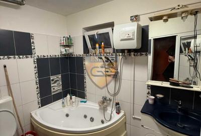4 camere, 78mp, Universitatea Ovidius, Tomis Nord, Campus, jacuzzi, et 3/4, A/C - 4