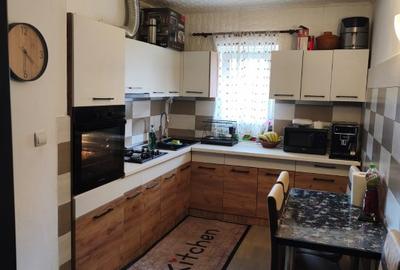 Apartament cu 2 camere decomandat în Ultracentral
