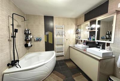 Casa de lux, P+1E, complet mobilata si utilata, Blejoi, Prahova - 18
