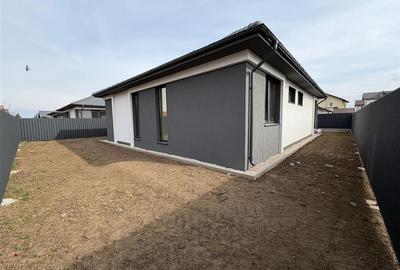 Casa noua individuala pe parter in Sanpetru, 220.000 euro.COMISION 0% - 16