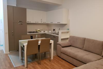 Apartament cu 2 camere decomandat, mobilat în Titan