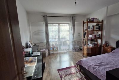 Apartament cu 2 camere decomandat, mobilat în Cug