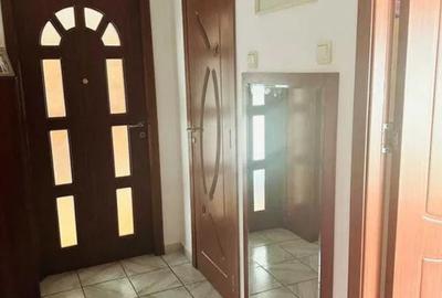 Apartament 3 camere decomandat Drumul Sării – Orizont, 77 mp, etaj 1/4, 2 băi - 6