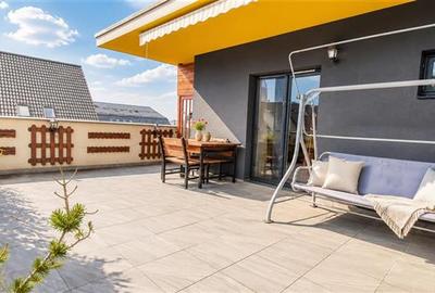 Apartament deosebit in zona Coresi, terasa mare, parcare, boxa, Tractorul, Braso - 1