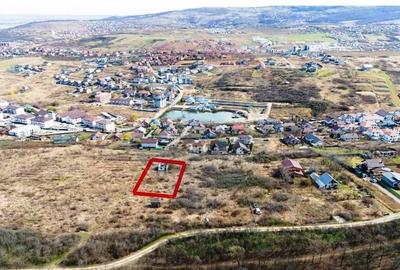 Teren Construcții intravilan de 1424 mp, în Hlincea