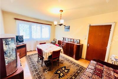 Apartament 3 camere 2 balcoane etaj 3 zona Rahovei din Sibiu - 1