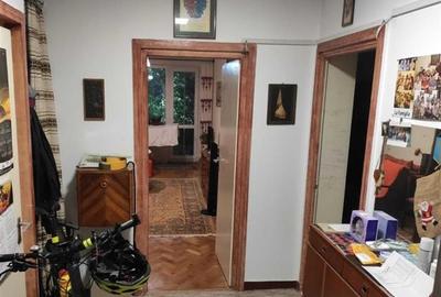 Zona Cornisa UMFST Spitale etaj 2 apartamet 3 camere - 4