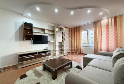 Apartament cu 3 camere decomandat în Aradului