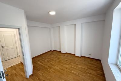 Apartament 4 camere- Bloc Neoclasic cu design tematic CHATEAU BLANC, comision 0 - 5