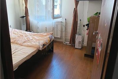 GIROCULUI - 2 CAMERE - CENTRALA PROPRIE - ETAJ INTERMEDIAR - DECOMANDAT - 2
