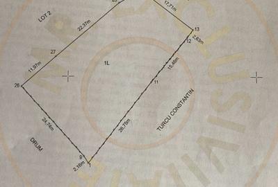 Teren 969 mp intravilan la 10km de Pitesti, langa padure. - 1