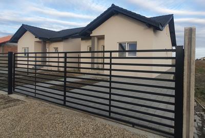 Duplex cu 3 camere în Moșnița Nouă