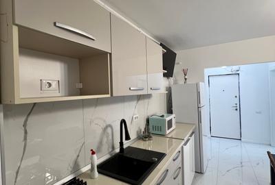 -Garsoniera lux mobilata si utilata complet in primul rand la mare - 10