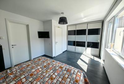 Vilă 4 camere| - Complex securizat | 2 parcări - 7