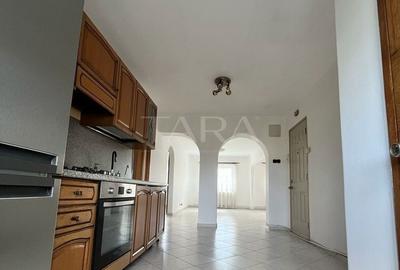 Apartament cu 4 camere și garaj, în Zorilor – zona Facultatea de Medic - 3