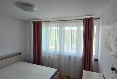 Închiriez  apartament 2 camere - 7