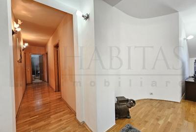 Casa cu 8 camere, dispusa pe doua nivele, Parcul Central - 11
