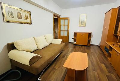 Apartament cu 2 camere decomandat, mobilat în Faleza Nord