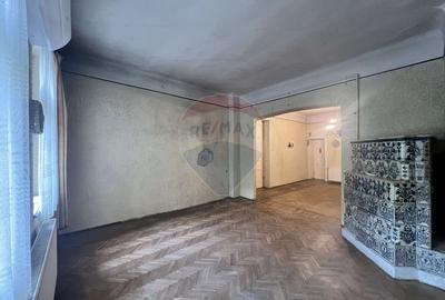 Casa interbelica de inchiriat - Str. Barbu Vacarescu nr. 33 - 28