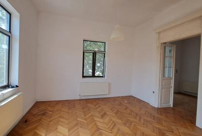 VILA PARIS 16 - 26