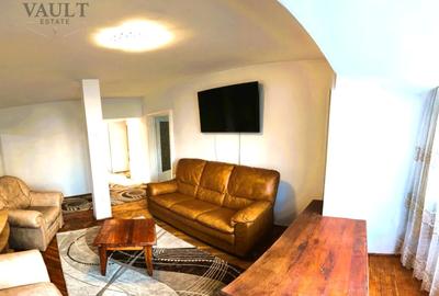 Apartament cu 4 camere decomandat, mobilat în Unirii