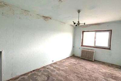 Apartament 3 camere 66mp zona Stadion  Pret 58000eur neg - 3