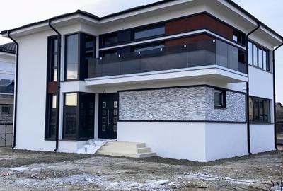 Casă individuală cu 5 camere în Bariera Vâlcii