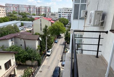 Garsoniera decomandata,centrala proprie,acces rapid catre STB si Metrou Pacii! - 9