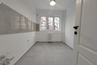 Apartament 2 camere Sos. Colentina - etaj 7/10 - 56 mp bloc 1977 - 4