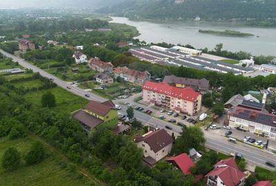Casa spatioasa de vanzare - 33