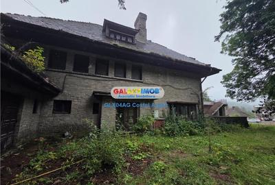 Vindem Vila-Pensiune in Sinaia , teren 6290 mp intravilan CC - 26