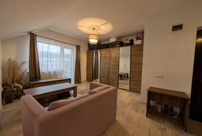 Apartament cu 2 camere semidecomandat, mobilat în Florești