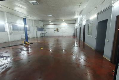 Inchiriez SERVICE AUTO  UTILAT ALEEA FIZICIENILOR CEL MAI BUN PRET - 18