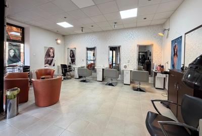 Spatiu Comercial - Ultracentral - 1400 euro - 1