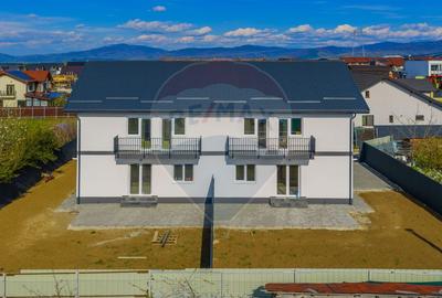 CASA TIP DUPLEX cu 5 camere de vanzare| Cartier Izvor | COMISION 0% - 36