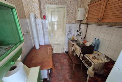 Apartament 2 camere în zona FACULTATEA DE LITERE - 4
