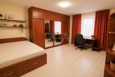 2 camere Nerva Traian decomandat, parcare, et. 7, an 2001, 62 mp, boxă - 4