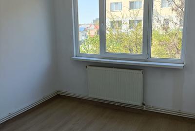 Vanzare 2 camere -Imobiliare MAXICONFORT - 3