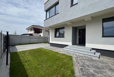 Vila Tunari cu vedere la LAC, 135m2 si curte mare - 3