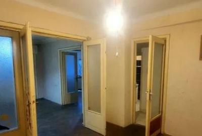 Apartament 3 Camere,Unirii,Metrou,et.2/7,geam la baie,Liber - 4