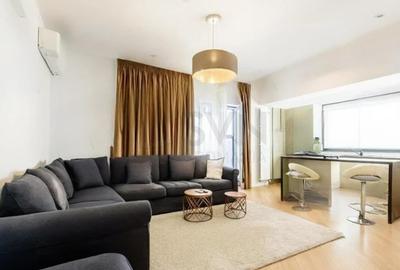 Apartament cu 3 camere semidecomandat, mobilat în Pipera