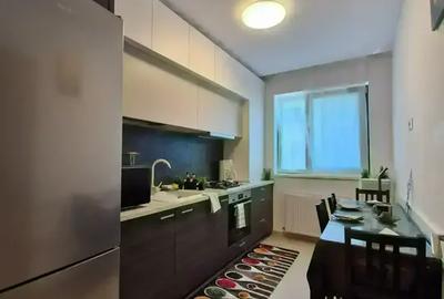 Apartament 2 Camere Imens Decomandat 8 min Metrou Aparatorii Patriei - 4