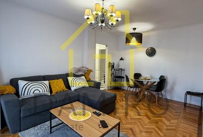 Apartament cu 2 camere semidecomandat, mobilat în P-ța Romană