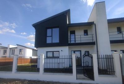 Vila tip Duplex  P+1, curte proprie / Otopeni - 1