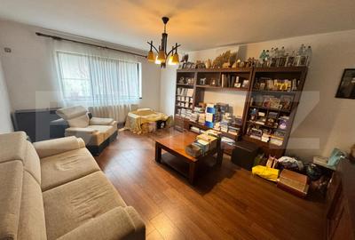 Apartament cu 3 camere decomandat în Central