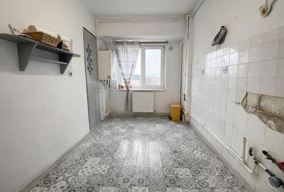 Apartament 3 camere | Decomandat | Stefan cel Mare - zona centrală - 4