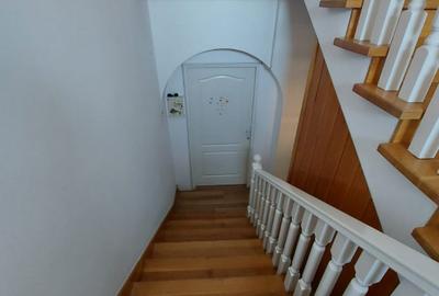 Vila de vanzare, 12 camere, zona Nord, Bacau - 7