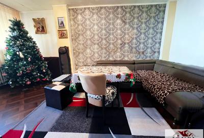 Vanzare apartament 3 camere Alba Iulia, Cetate, etaj 2